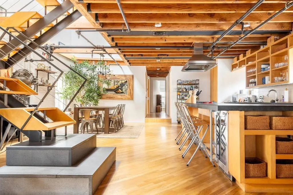 Apartment The Chelsea Penthouse In New York City